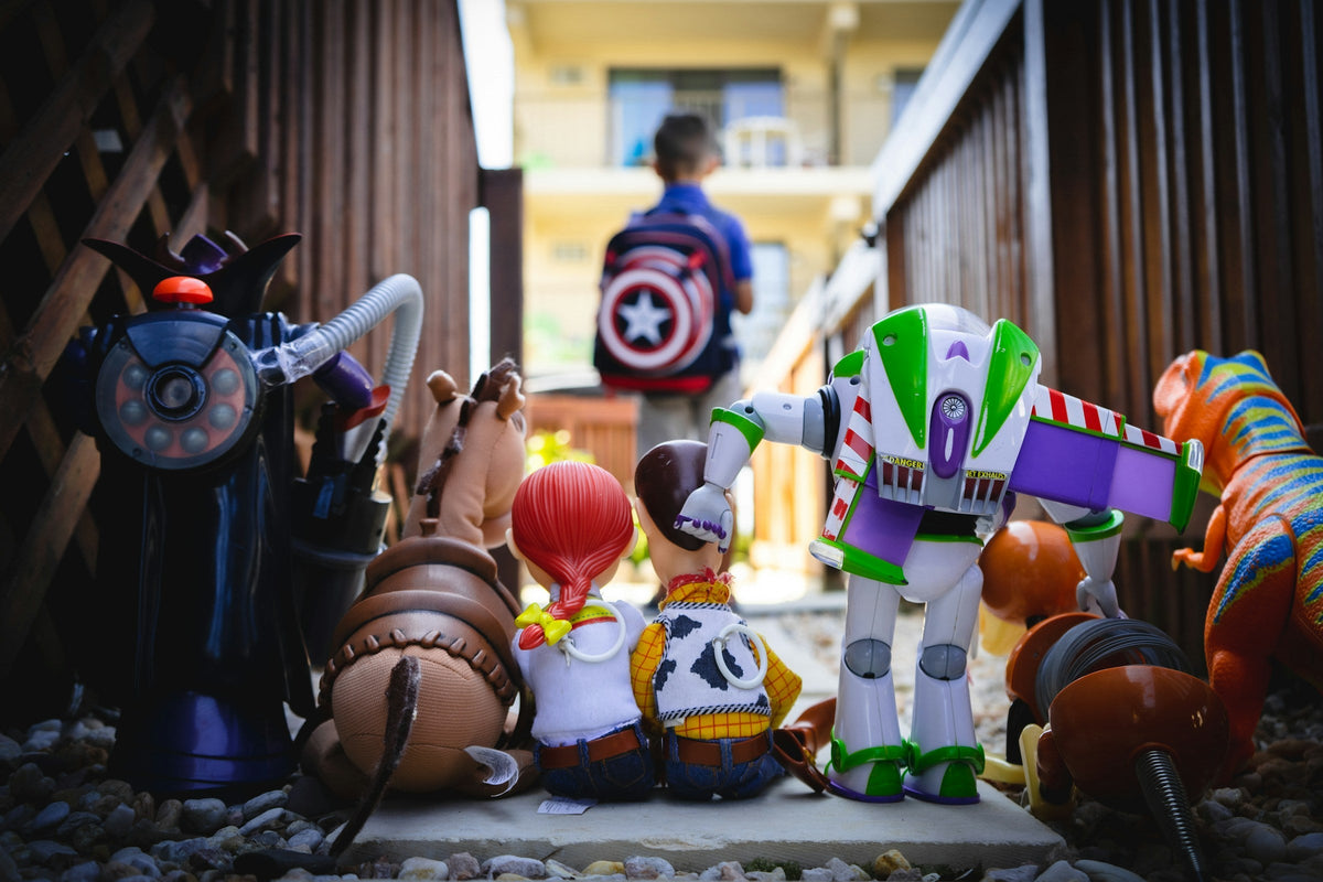toys & games